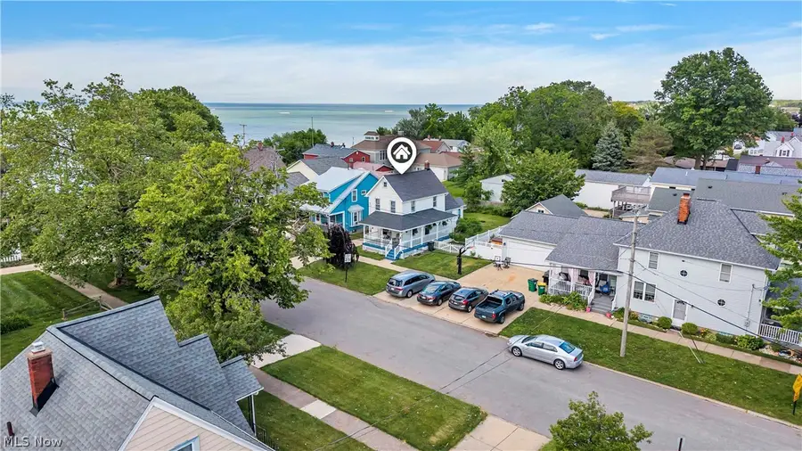 114 Vine Street, Fairport Harbor, OH 44077 - #3