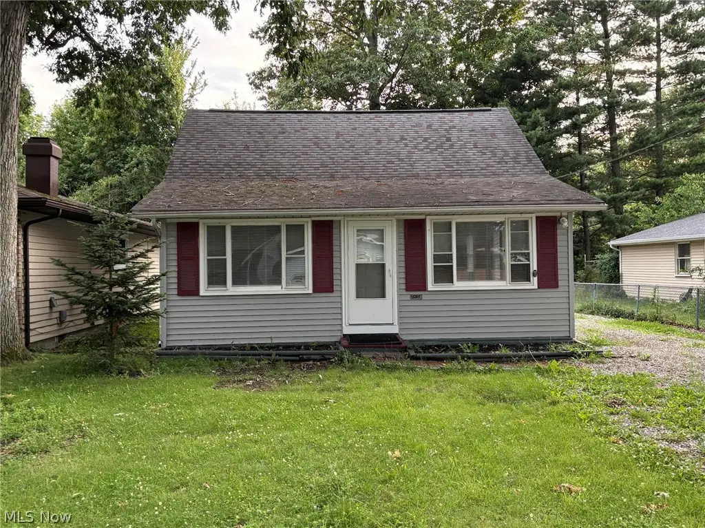 656 Hazelwood Avenue, Vermilion, OH 44089 - #1