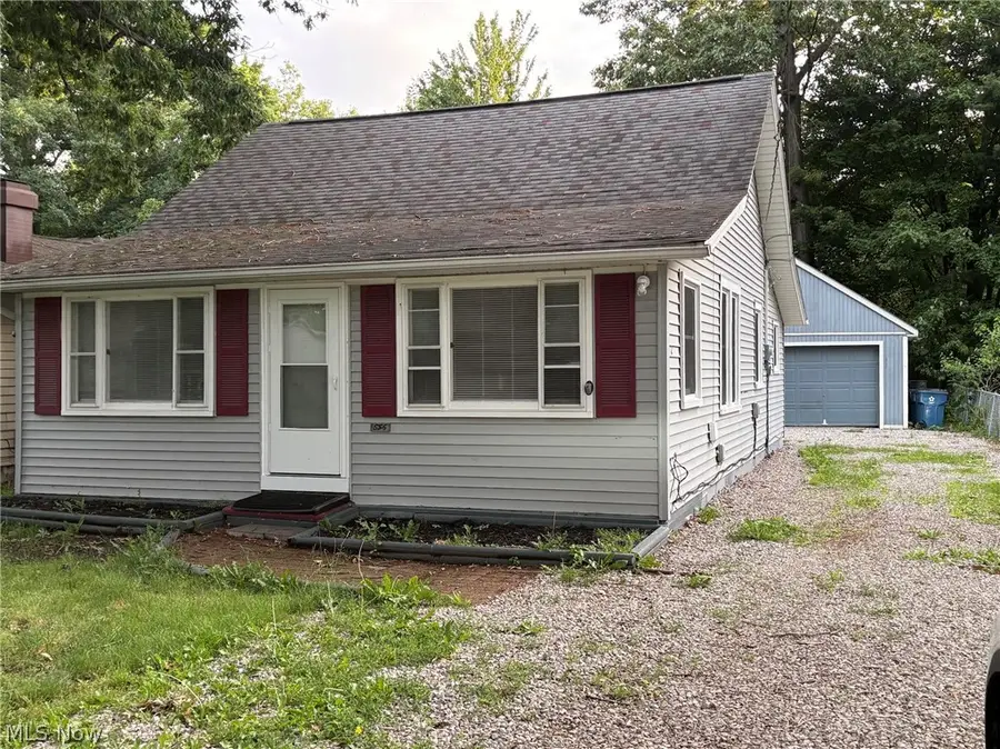 656 Hazelwood Avenue, Vermilion, OH 44089 - #3