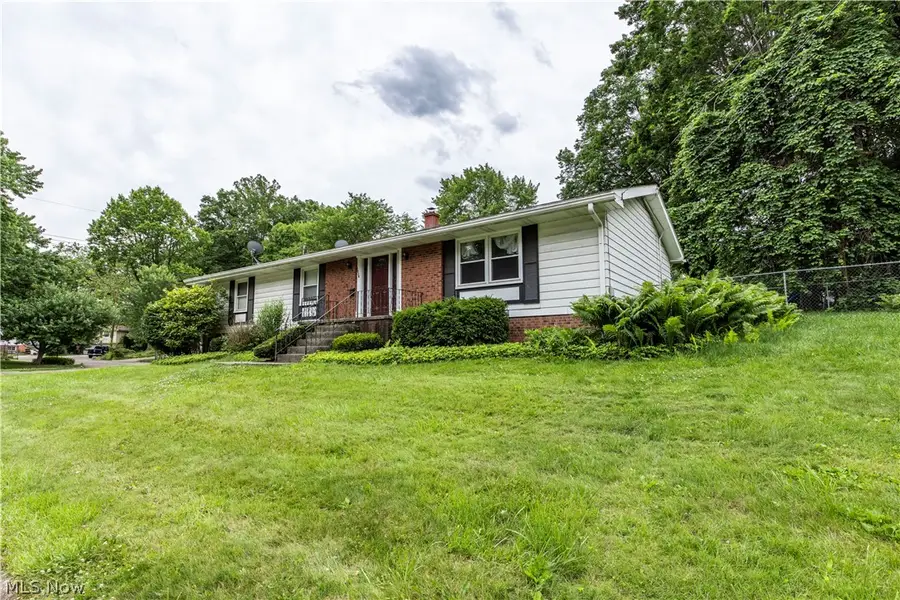 1538 Bonita Drive, Akron, OH 44313 - #2