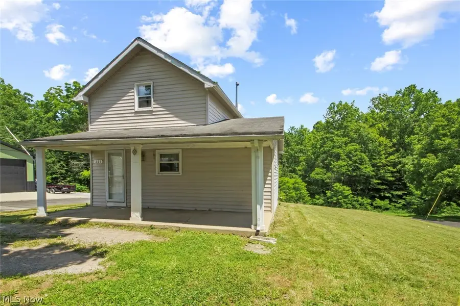 225 Union Street, Washingtonville, OH 44490 - #2