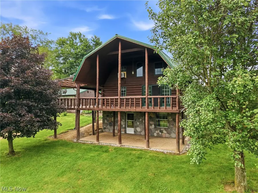 7374 Vale Road, Rogers, OH 44455 - #2