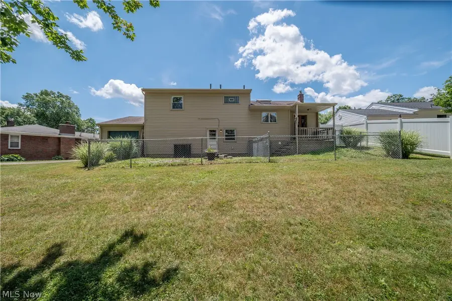 2922 Eldora Drive, Youngstown, OH 44511 - #2