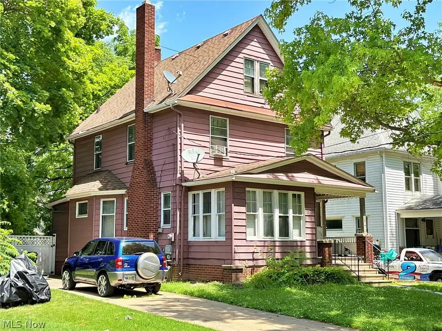 257 Wooster Street, Elyria, OH 44035 - #3