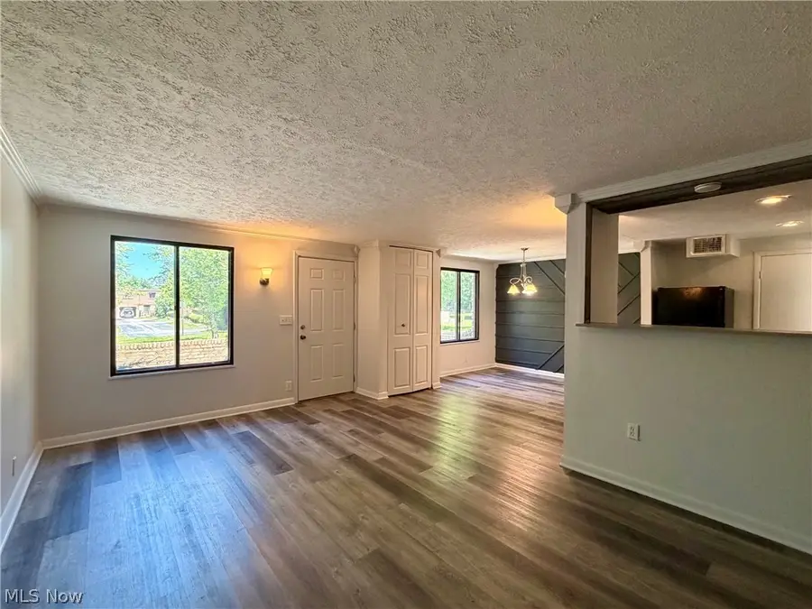 1651 Mentor Avenue #2001, Painesville, OH 44077 - #3