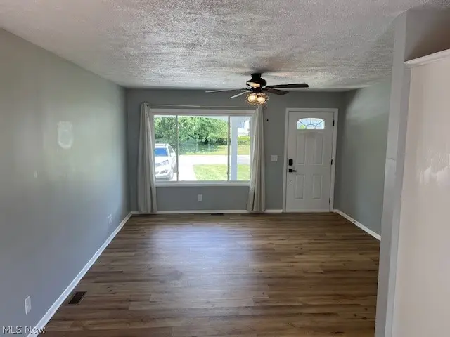 1222 Valley Drive, North Canton, OH 44720 - #2