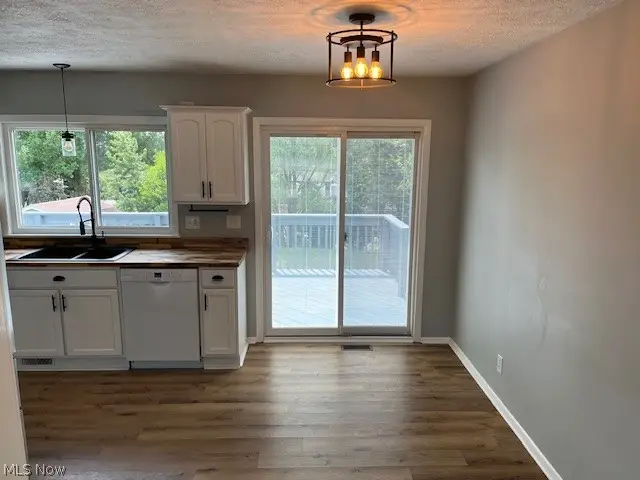 1222 Valley Drive, North Canton, OH 44720 - #3