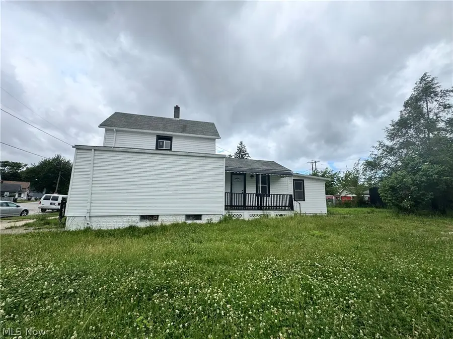 7604 Dudley Avenue, Cleveland, OH 44102 - #3