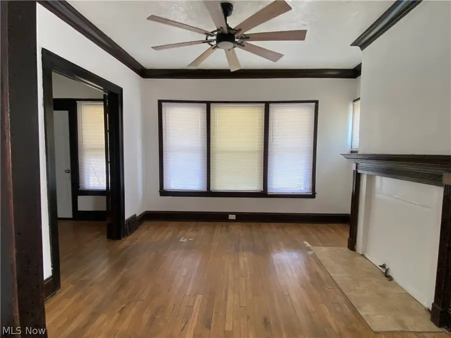 3264 E 117th Street, Cleveland, OH 44120 - #3