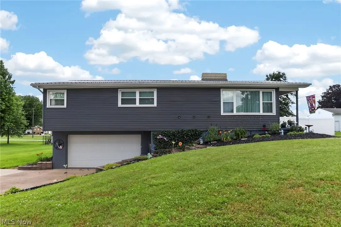 21861 Valley View Drive, West Lafayette, OH 43845 - #1