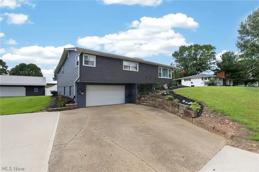 21861 Valley View Drive, West Lafayette, OH 43845 - #2