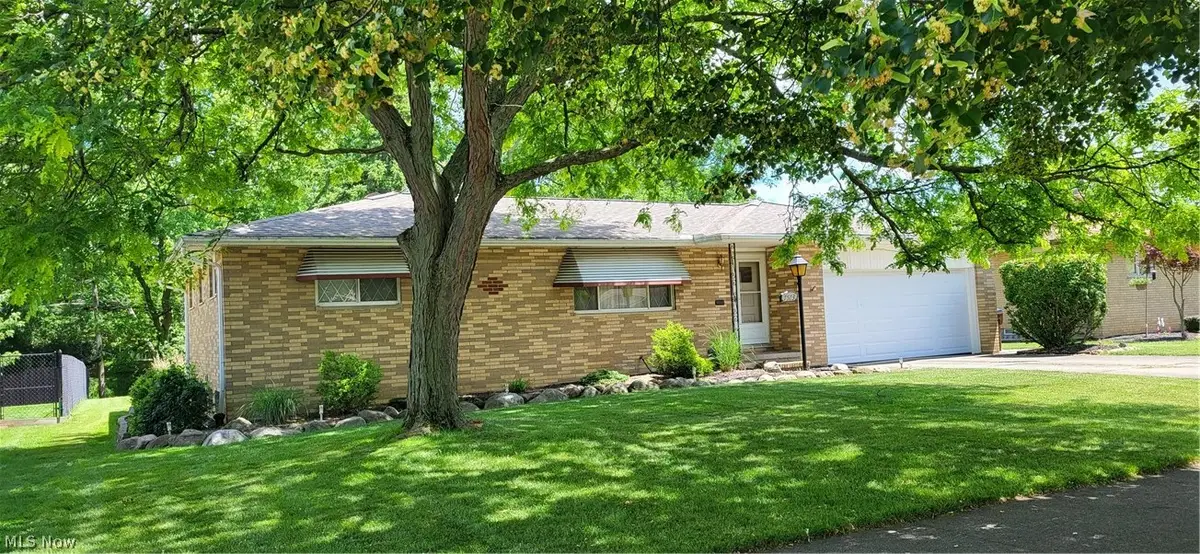 7573 Biscayne Boulevard, Parma, OH 44134 - #1
