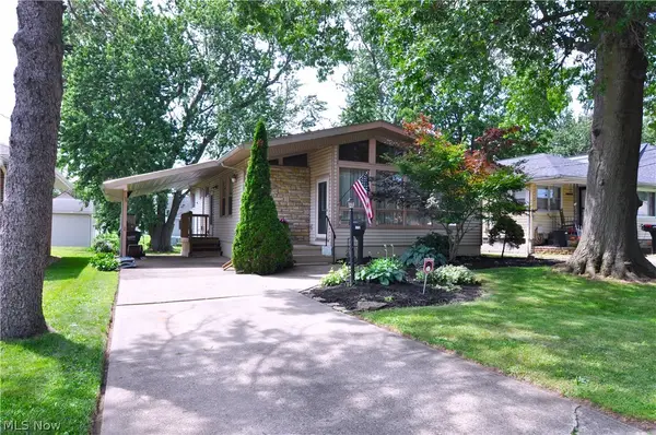 172 27th Nw Street, Barberton, OH 44203