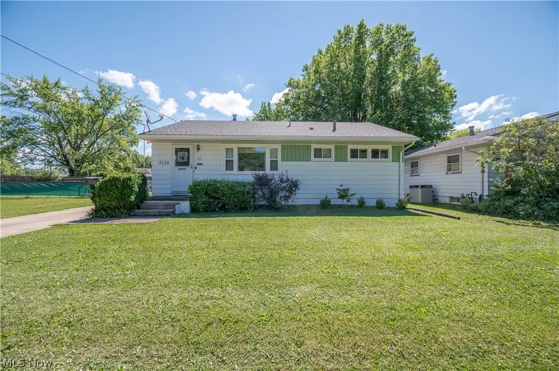 3126 Linda Nw Drive, Warren, OH 44485 - #1