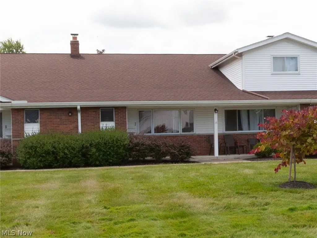 25415 Clubside Drive #9-7, North Olmsted, OH 44070 - #1
