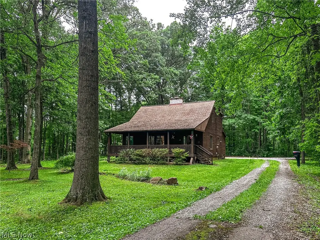 340 Tibbetts Wick Road, Girard, OH 44420 - #1