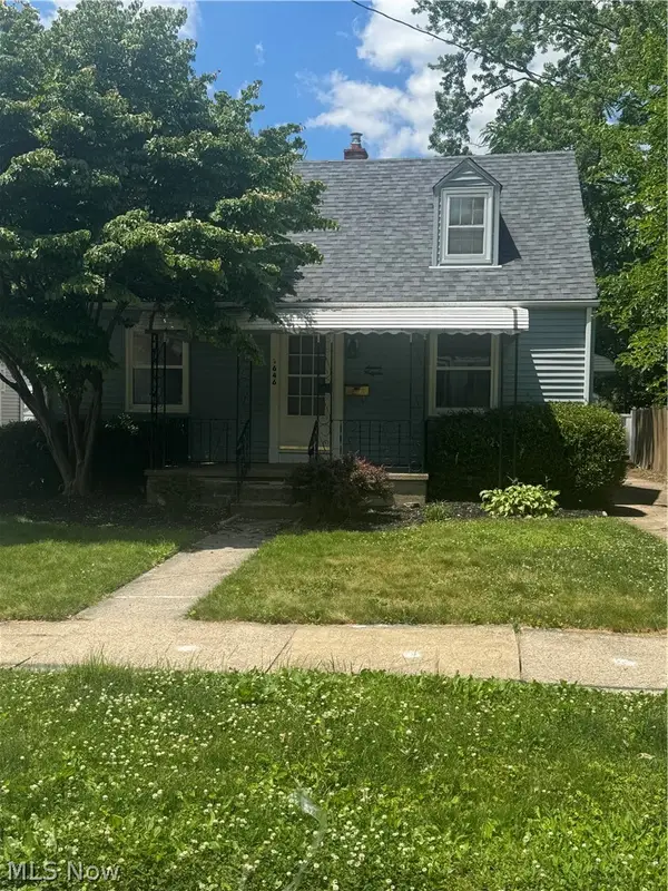1646 Oakwood Avenue, Akron, OH 44301