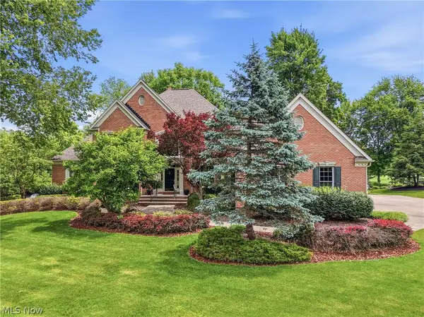 312 Aberdeen Lane, Aurora, OH 44202