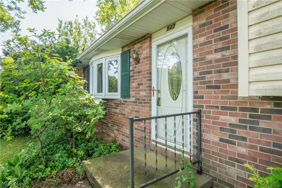 942 El Dorado Drive, Akron, OH 44319 - #3