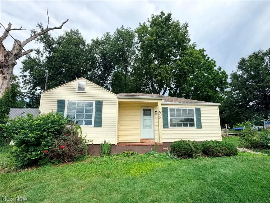 939 Blue Avenue, Zanesville, OH 43701 - #1