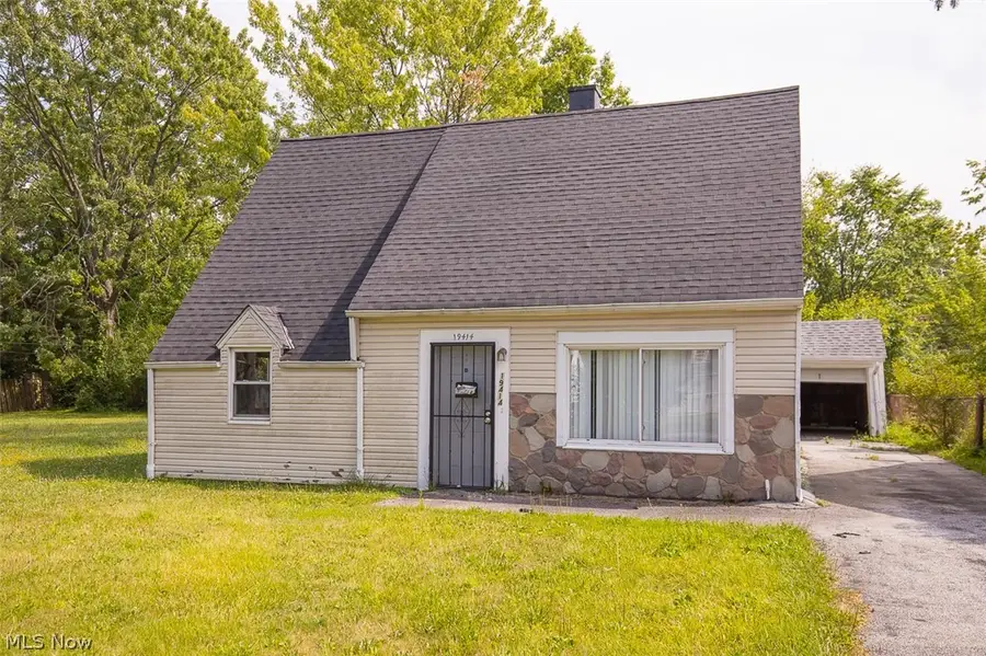 19414 Longbrook Road, Warrensville Heights, OH 44128 - #2