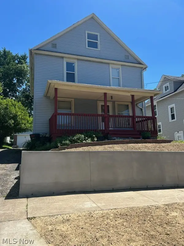 2121 10th Street, Akron, OH 44314 - #2