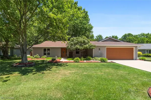 9893 Plum Brook Lane, Strongsville, OH 44149