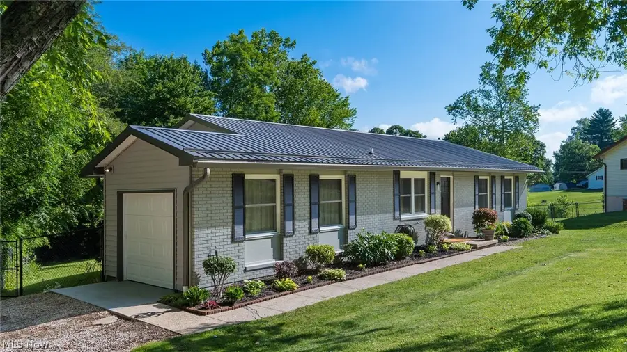 2655 Eva Circle, Zanesville, OH 43701 - #3