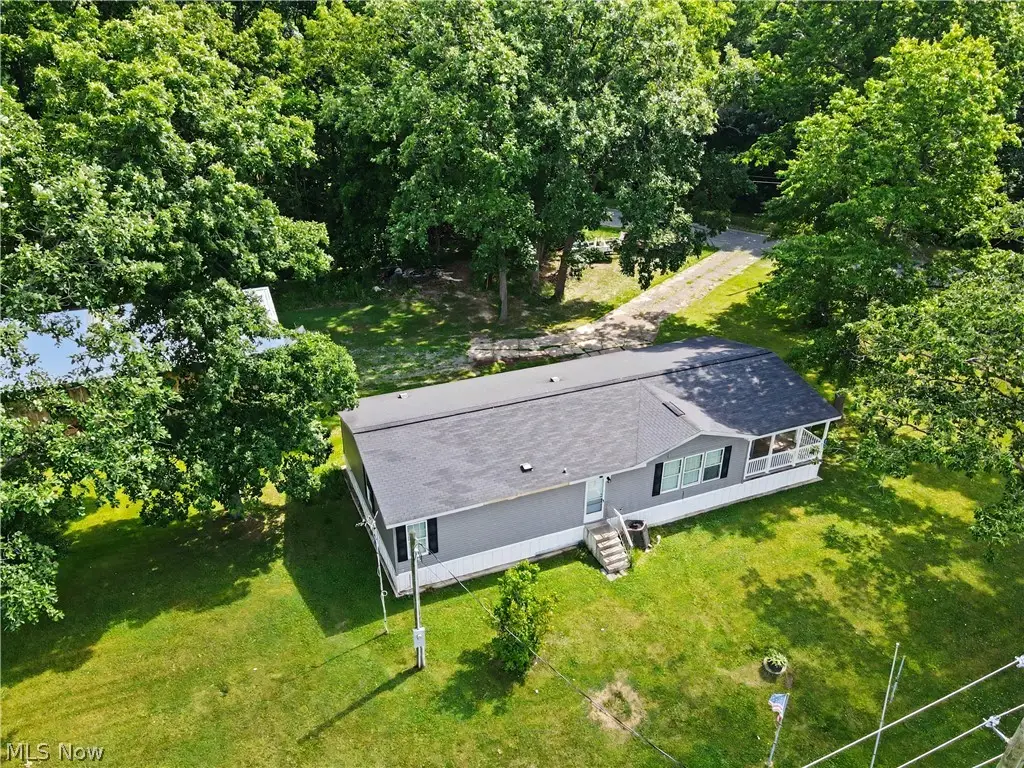 3424 Painesville Warren Road, Southington, OH 44470 - #1