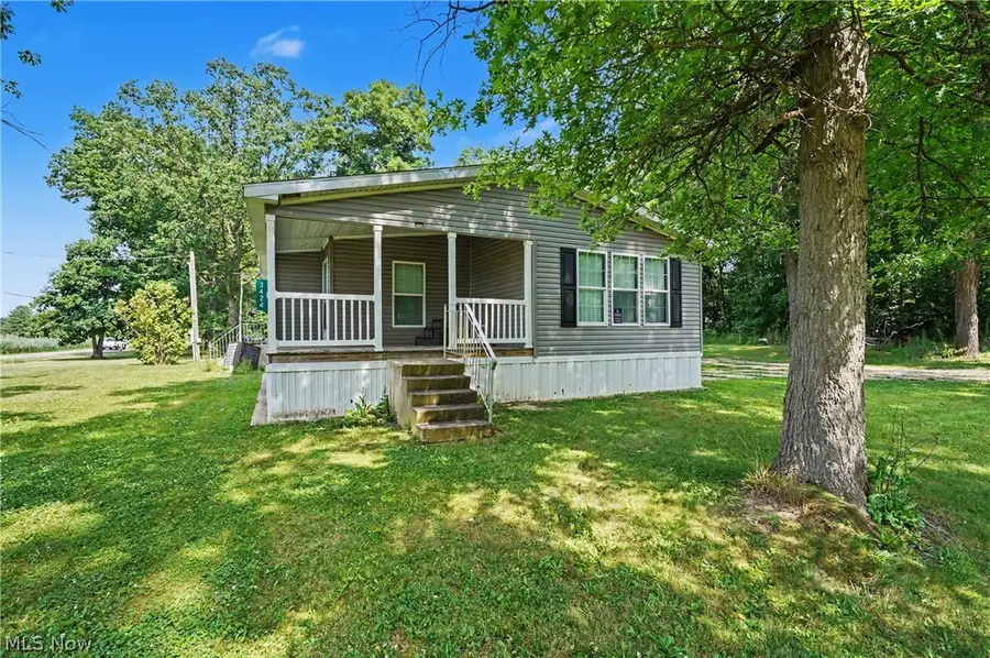 3424 Painesville Warren Road, Southington, OH 44470 - #3
