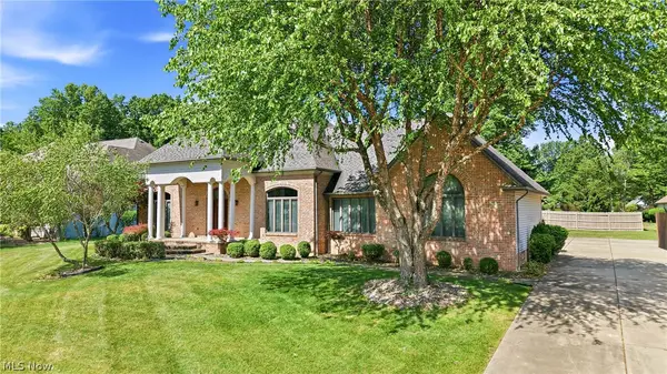115 Lakhani Lane, Canfield, OH 44406