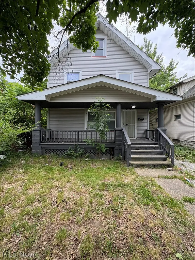 13010 Parkhill Avenue, Cleveland, OH 44120 - #2