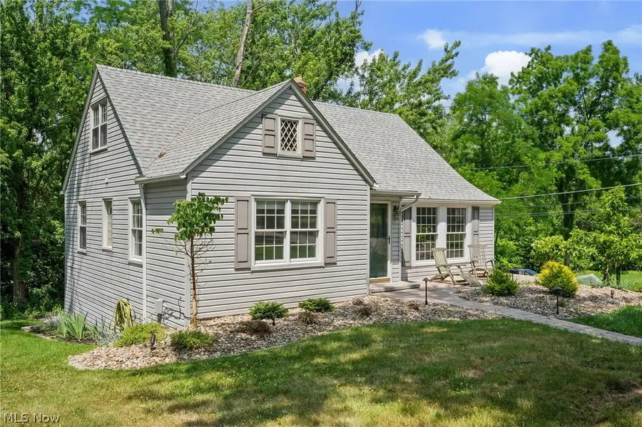 7750 Lewis Road, Olmsted Falls, OH 44138 - #2