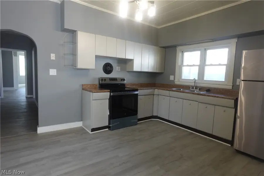 734 Main Street, Bridgeport, OH 43912 - #2