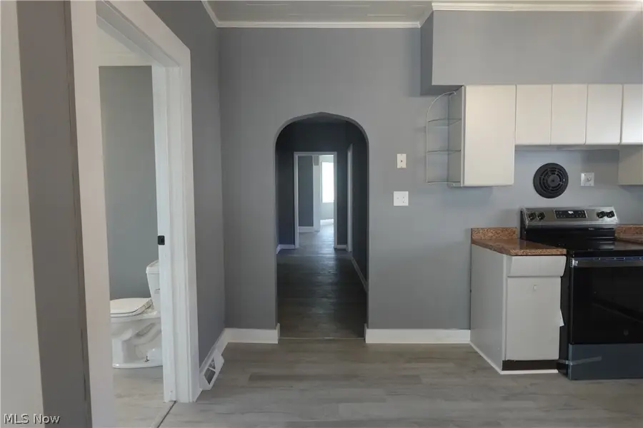 734 Main Street, Bridgeport, OH 43912 - #3