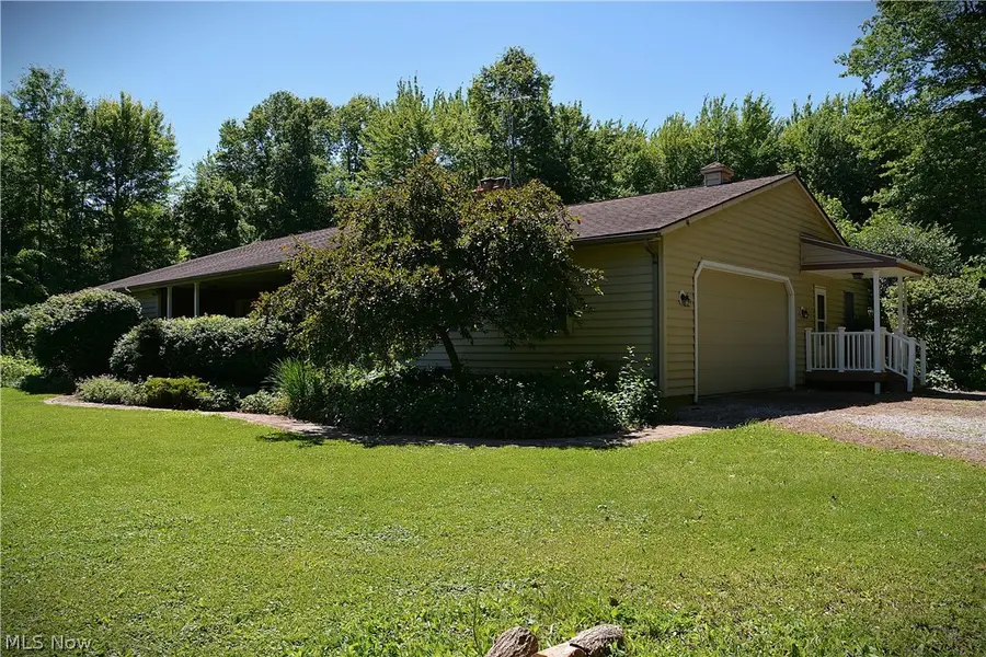 34489 Grafton Eastern Road, Grafton, OH 44044 - #3