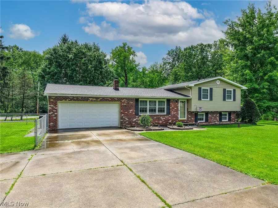 4713 Sherman Road, Kent, OH 44240 - #2