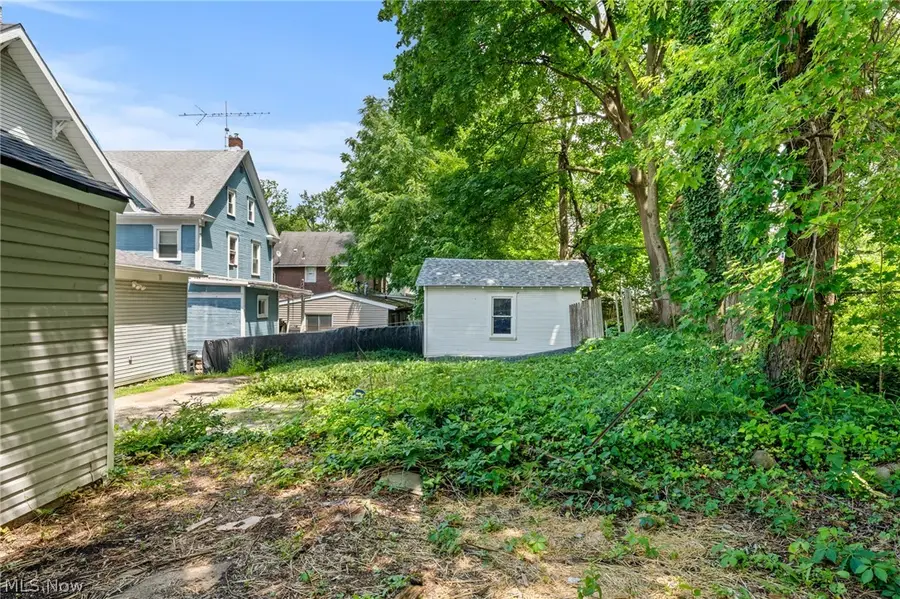 81 Cotter Avenue, Akron, OH 44305 - #3