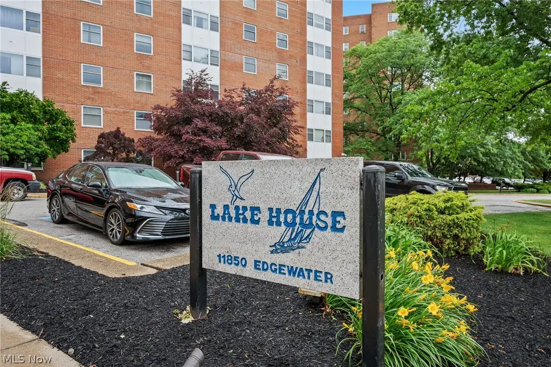 11850 Edgewater Drive #110, Lakewood, OH 44107 - #1