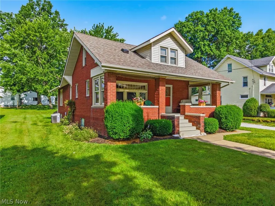 1733 Parkway Boulevard, Alliance, OH 44601 - #2