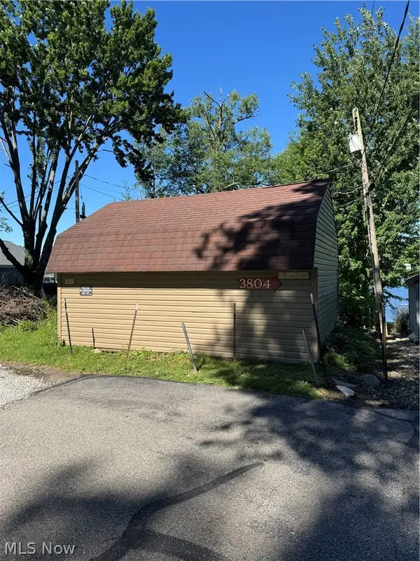 3824 S Turkeyfoot Road, New Franklin, OH 44319