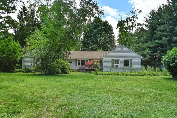 41 Gaylord Drive, Munroe Falls, OH 44262