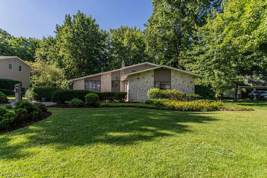 9628 Cain Ne Drive, Warren, OH 44484 - #2