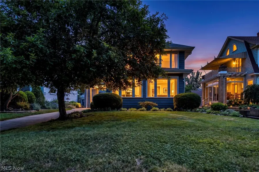 17435 Lake Avenue, Lakewood, OH 44107 - #2