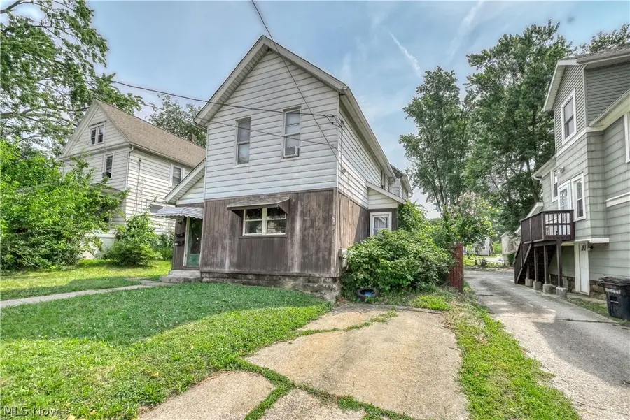 503 Sumner Street, Akron, OH 44304 - #2