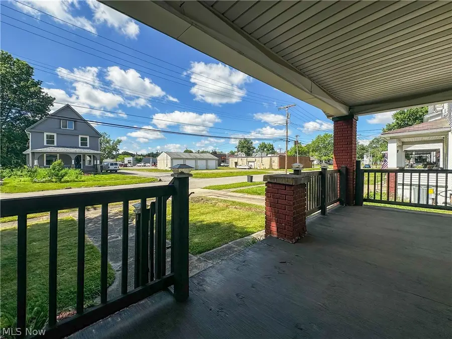40 Madison Avenue, Niles, OH 44505 - #3