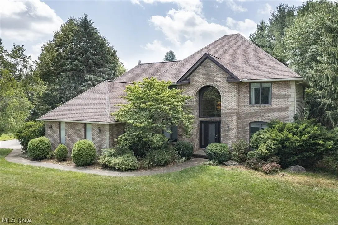 3815 W Sweet Briar Drive, Medina, OH 44256 - #1
