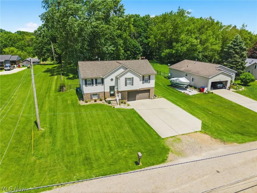6055 Apple Street, Louisville, OH 44641 - #2