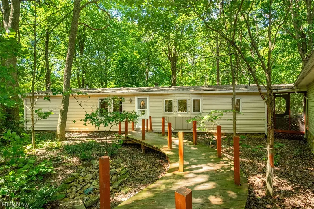 121 Skeleton Nw Road, Dellroy, OH 44620 - #1
