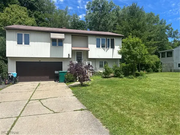 1971 Presidential Parkway, Twinsburg, OH 44087